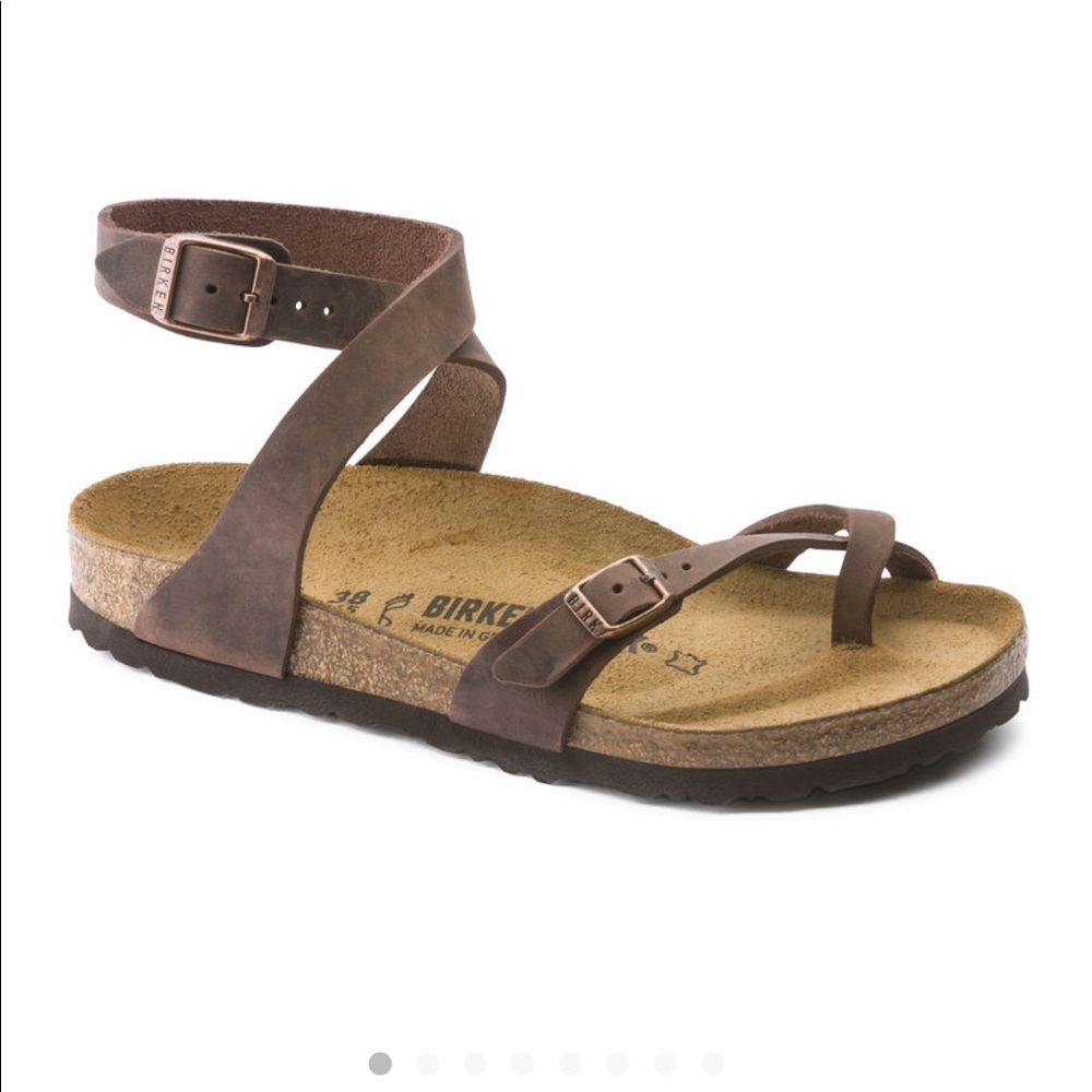 Yara Birkenstock sandals NWOT